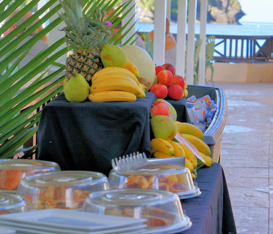 Marigot Beach Club & Dive Resort Marigot Bay Exterior foto